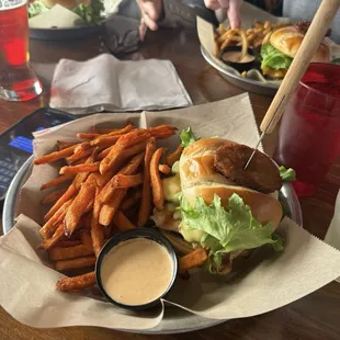 Build your own burger - chicken, caramelized onion, pickle, lettuce, bacon, pepper jack cheese, spicy ranch, Sweet Potato Fries