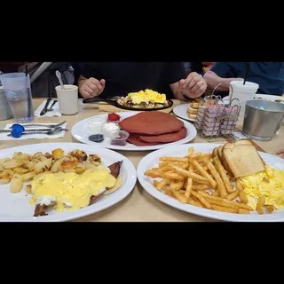 Traditional Benedict