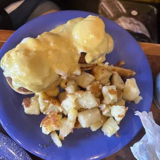 Crab Cake Benedict