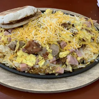Big Daddy Skillet Breakfast