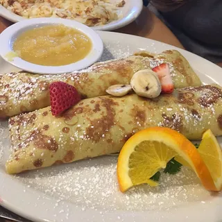 STRAWBERRY BANANA CREPES