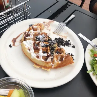Oreo Cookie N' Cream Waffle