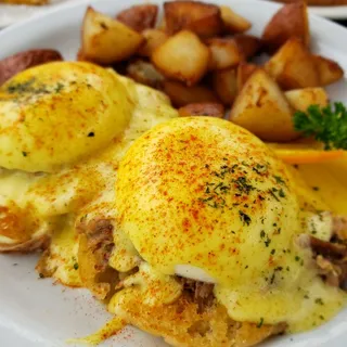 Kalua Pork Benedict