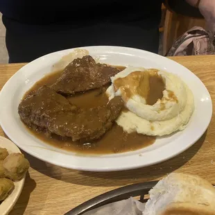 Salisbury Steak and Mashed Potatoes