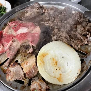 Pork belly, bbq meat, onion