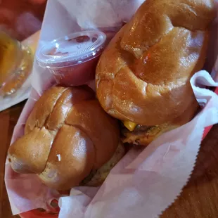 HH Sliders