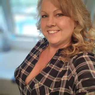 Cassie D.