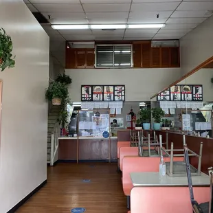 4/6/22 - closed dining area