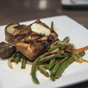 Grilled salmon entree