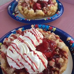 Delicious funnel cakes!