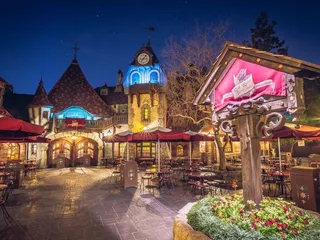Red Rose Taverne
