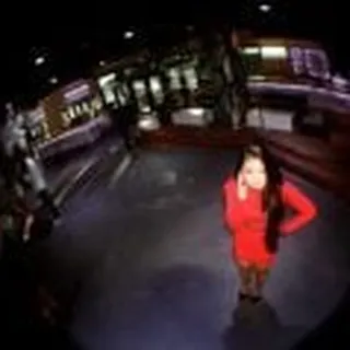 Lauren Y.
