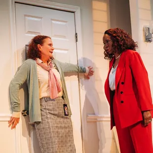 POTUS: Or behind every great dumbass are seven women trying to keep him alive.