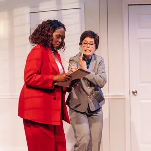 POTUS: Or behind every great dumbass are seven women trying to keep him alive.