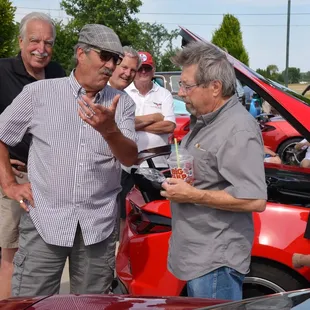 The camaraderie and discussions at these shows is interesting and sometimes hilarious, and quite often very helpful!