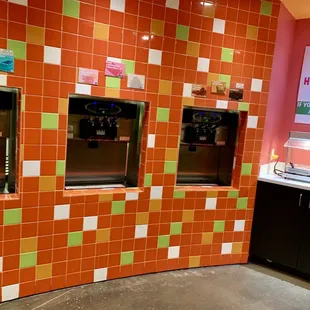 Froyo Area and "Hot Bottom Bar"