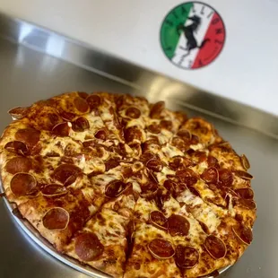 PEPPERONIIII PIZZAAAA