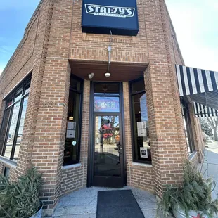 the entrance to the restaurant