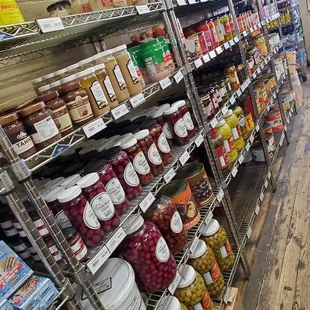 a grocery store aisle