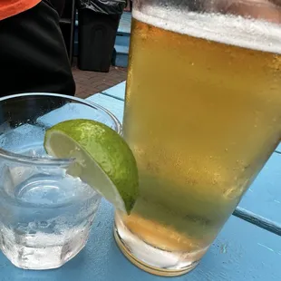 drink, dessert
