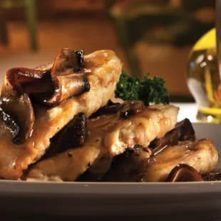 Stancato's Marsala - (Chicken, Veal or Pork) Lightly floured and sautéed with Mushrooms, braised with Marsala Wine and Italian Herbs.