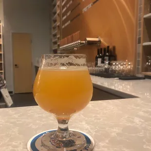 Single Cut - I&apos;m an Alligator double New England pale ale