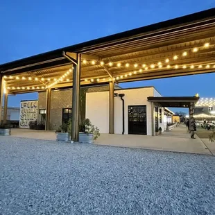The very inviting entrance.