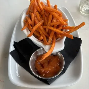 SWEET POTATO FRIES