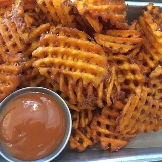 SWEET POTATO FRIES