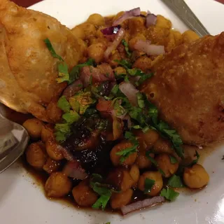 1. Samosa Chana