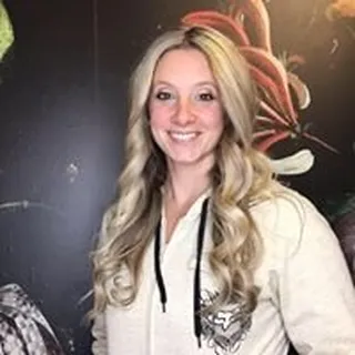 Eleesha C.