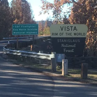 Vista: Rim of the World