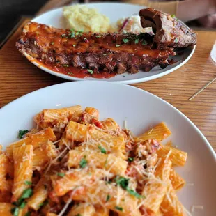 Baby back ribs and pasta