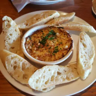 Oven Roasted Crab and Artichoke Dip