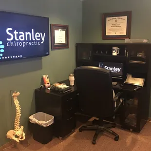 Dr. Mike's office/adjusting room