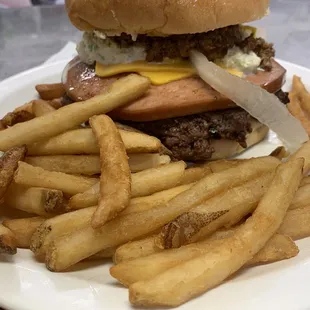 Their burgers are 1/2 pound. Bacon cheeseburger and Bologna cheeseburger.