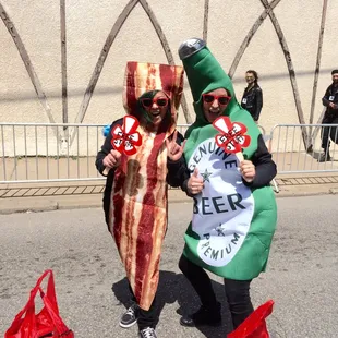 Yelp will be handing out free schwag in style!