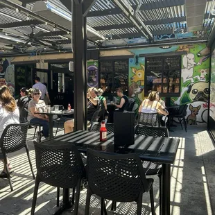 Patio space - dogs welcome