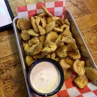 Fried pickles