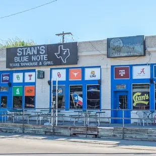 Stan's Blue Note by Joel McCloskey Photography