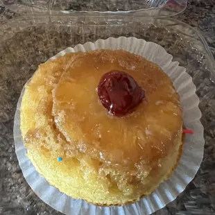 Pineapple upside down cake