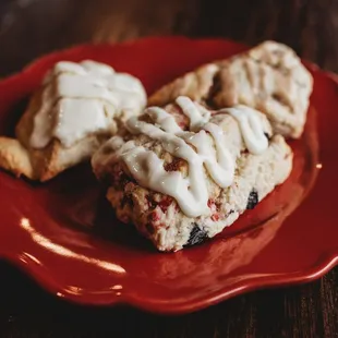 Seasonal scones, soups, and sandwiches.