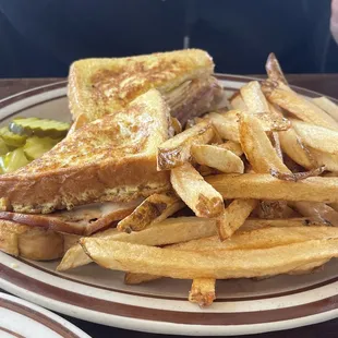 Monty Cristo Patty Melt