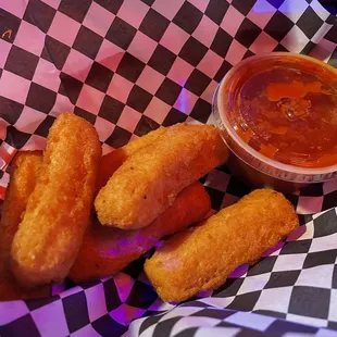 Mozzarella sticks