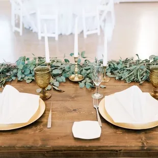 His plates utensils and clear glass cups. The linens rented through expo through Mauro. The rest is from Charming Treasures Events rentals.
