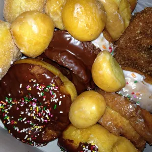 The donuts were amazingly delicious! I went early in the morning so I got them super FRESH!