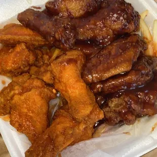 chicken wings in a styrofoam container