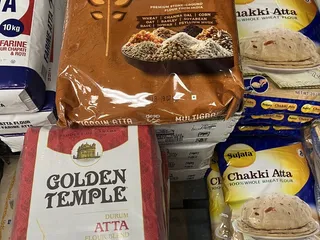 Tracy Spice And Sweets