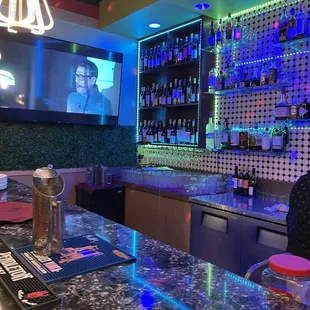 Nice bar that also plays Indian movies.