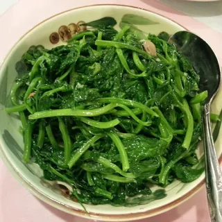 Snow Pea Leaves with Garlic